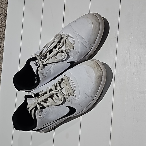 Nike Other - Nike Golf shoes Men's size 11